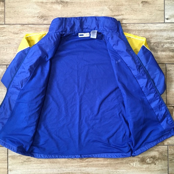 FILA Men's Nylon Windbreaker - Picture 7 of 7